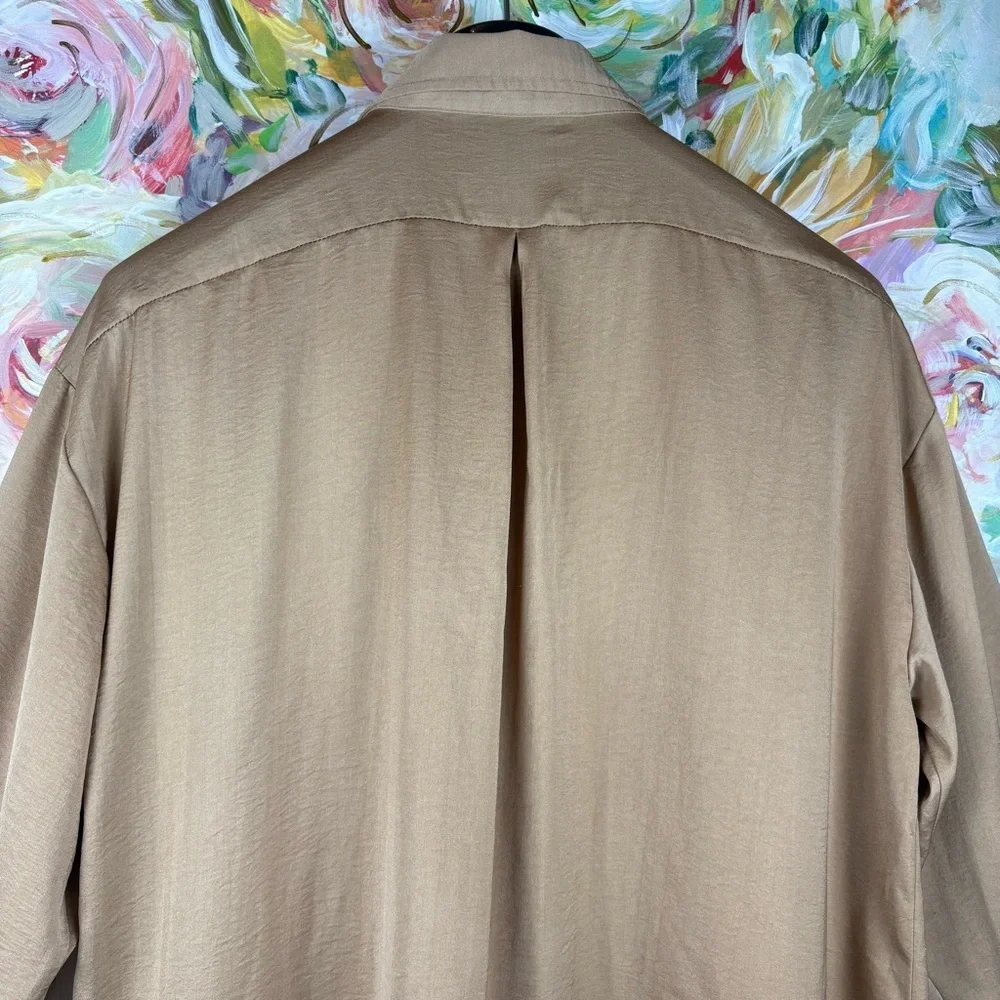 Banana Republic Button-Down Shirt Petite L – Camel Tan